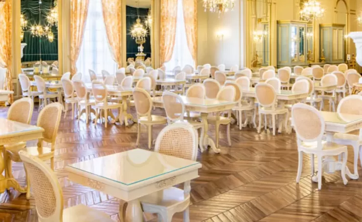 restauration-assise-decors-thematises