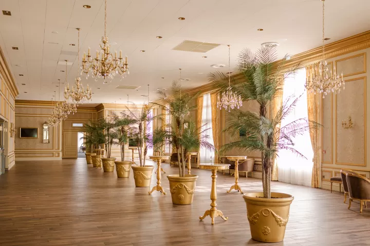 le-foyer-polyvalent-490m2