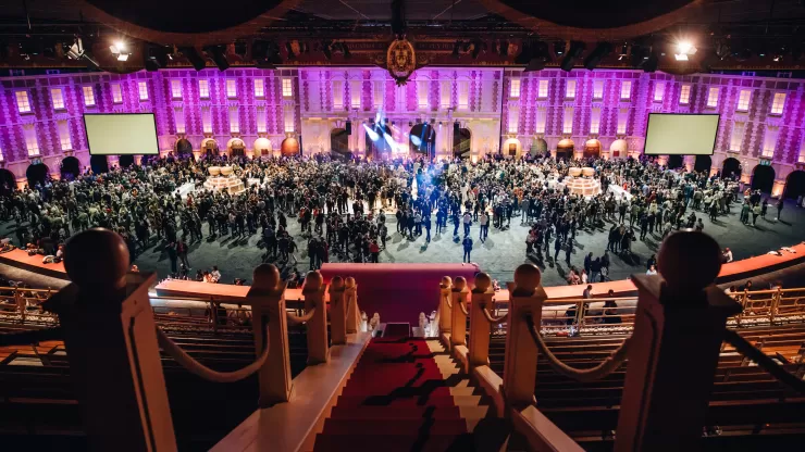 soiree-dansante-plus-de-500-personnes